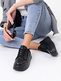 Чорні шкіряні кеди з високою підошвою Issa Plus: OB2-410_чорний фото 3