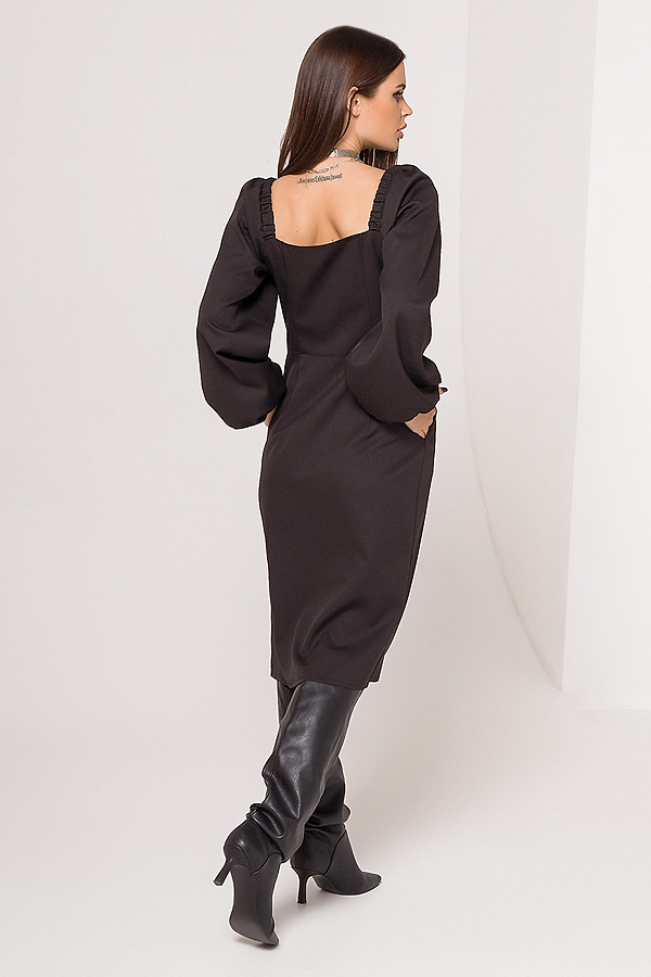 Чорна сукня-футляр на гудзиках